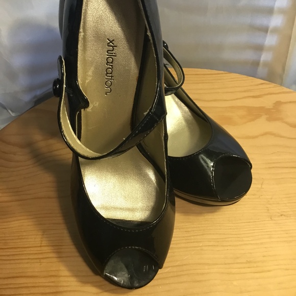 Xhilaration Black Shiny Patent Leather Strappy Peek-a-boo Toe Heels, Size 6.5 - Picture 1 of 8
